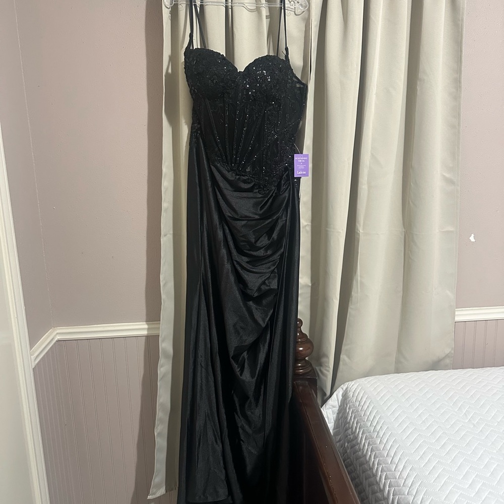 Elegant Black Sequin Gown